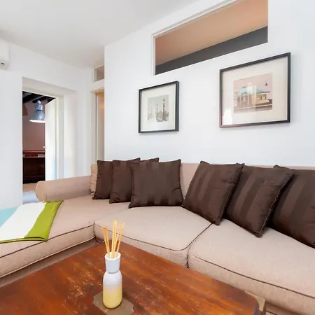 Appartement Casa Rosa 2 *